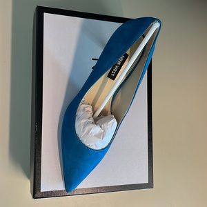 Kitten heel blue, Nine West  6 1/2 M size N-Arlene pump